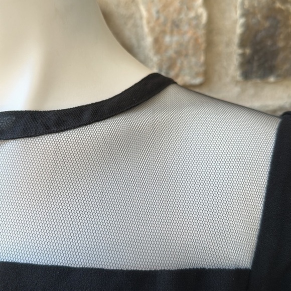 Diane Von Furstenburg Elsie Black Illusion Neck Long Sleeve Shift Dress Size 12 - Picture 3 of 7